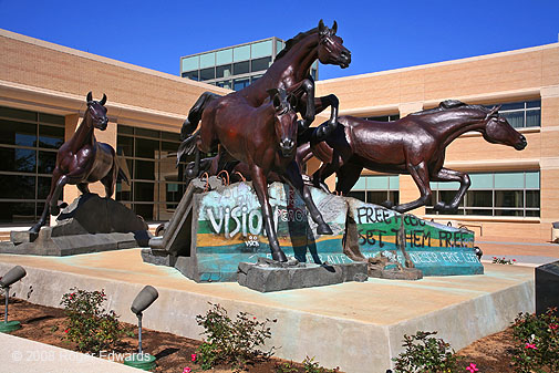 Horses sculpture